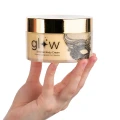 GlowCream_Hand1_Transaparent.webp